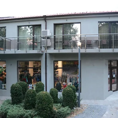 за гости гебедже 3* Beloslav